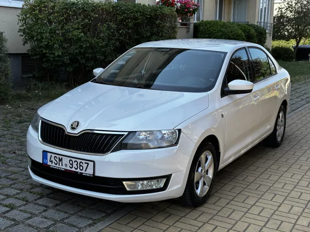 Škoda Rapid 1.6 TDI 77 kW Ambition Navi Klima ALU