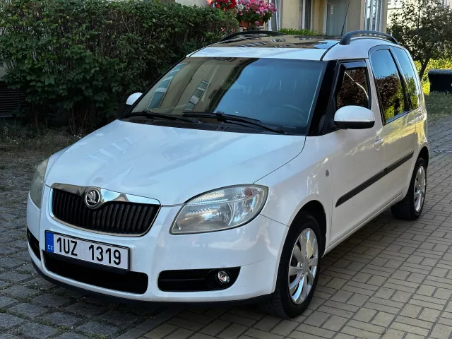Škoda Roomster 1.6 MPI 77 kW Panorama CarPlay Navi Klima