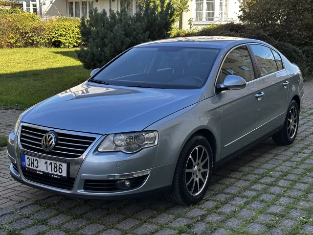 Volkswagen Passat 2.0 TDI 103kW Navi 6st. Manuál ALU kola Tažné